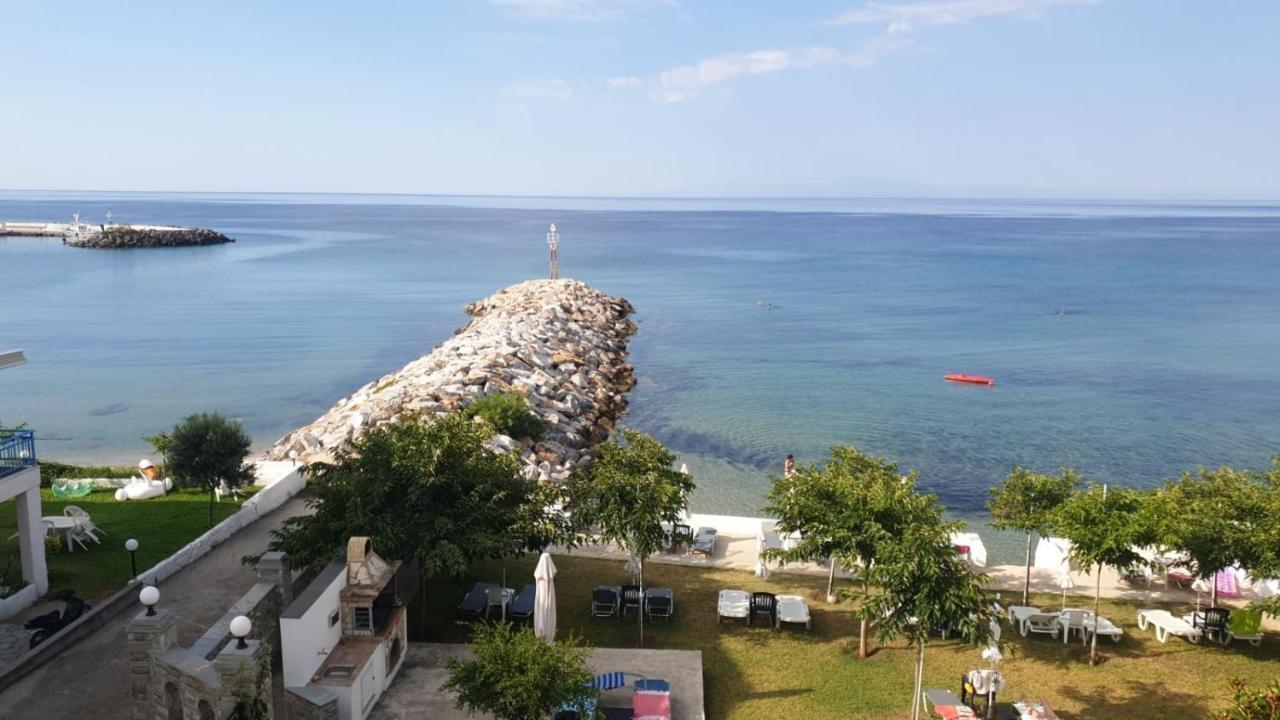 אפרטהוטל ניאה סקיוני Pansion Alexandros By The Sea מראה חיצוני תמונה